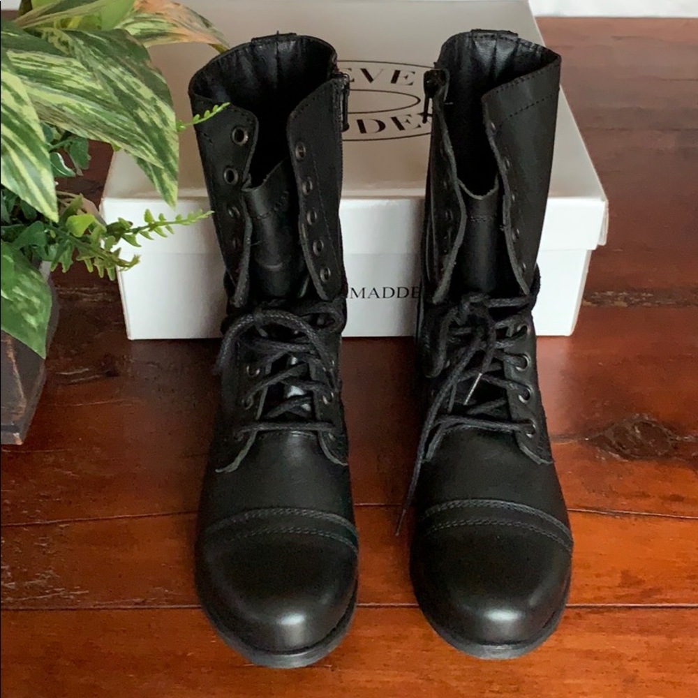 Steve Madden Black leather boots